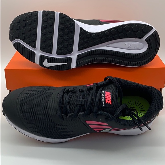 NIKE STAR RUNNER (GS) black/metallic-silver - Picture 15 of 16